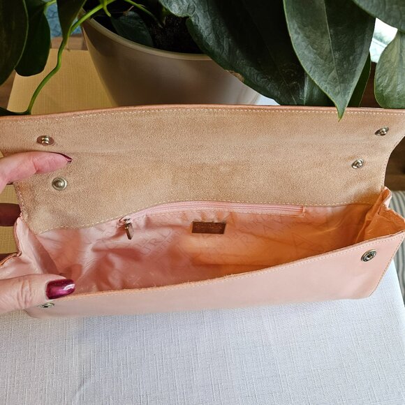 Furla Pink Convertible Clutch/Handbag Leather Italy Dustbag EUC-Item #685 - Picture 3 of 4